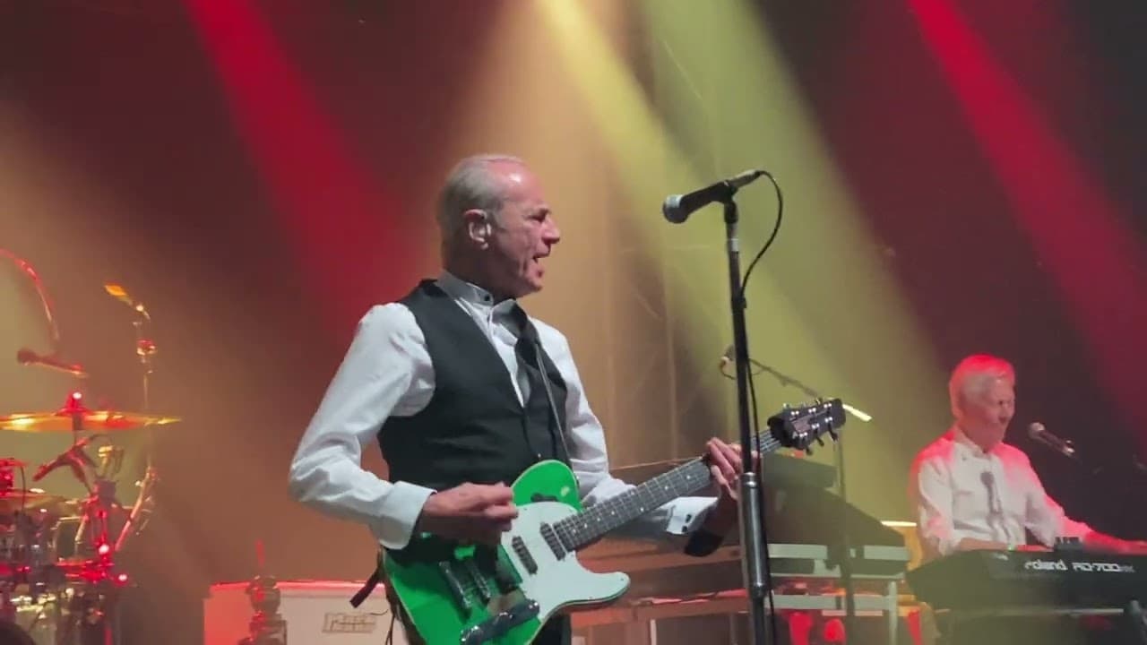 Status Quo - Rockin' All Over The World