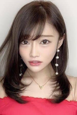 七海 ひな