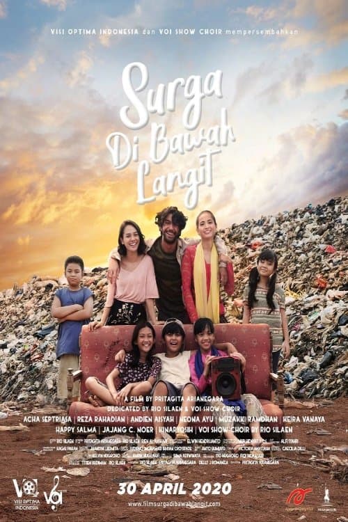 Surga di Bawah Langit poster